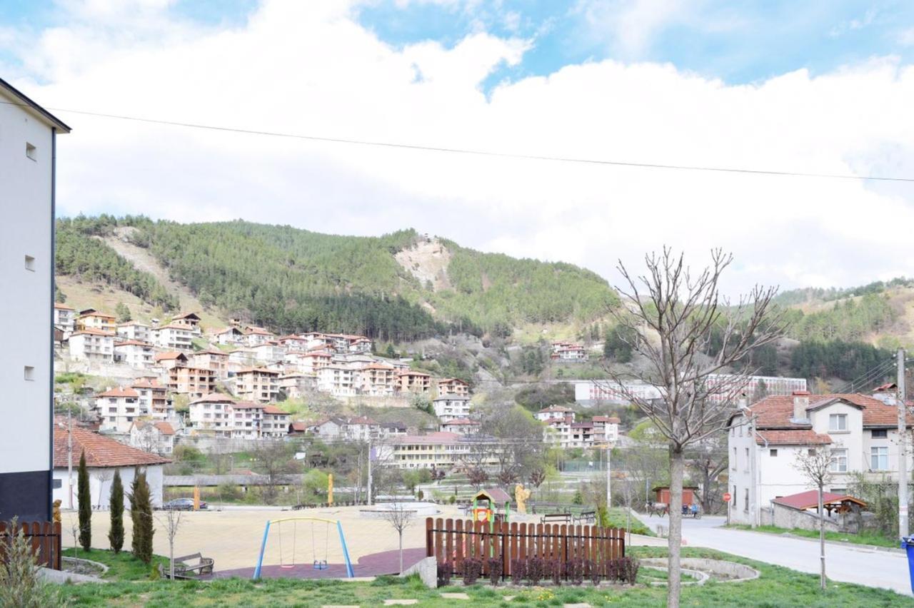 Стаи За Гости Мз-Девин Exterior foto